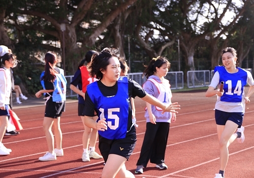 復健聯榮獲學生女子組大隊接力冠軍