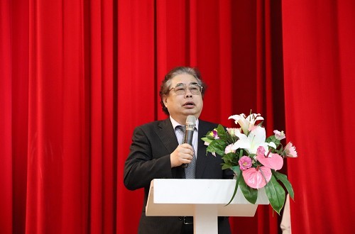 Speech by Mr. Yao-Qin Hong, the representative of the graduates’ parents
